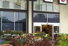 Coast Village Vons to Revamp