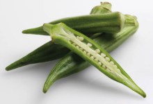 Okra and Snap Pea Green Curry