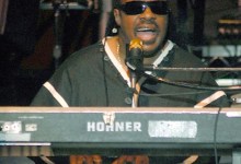 Stevie Wonder at the Bowl
