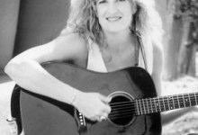 Santa Barbara Chanteuse Kate Wallace Plays Song Tree