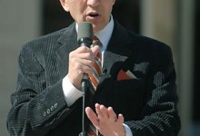 Kucinich Campaigns in Santa Barbara
