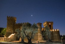 A Tour through Winemaker Daryl Sattui’s Napa Valley Ch•teau