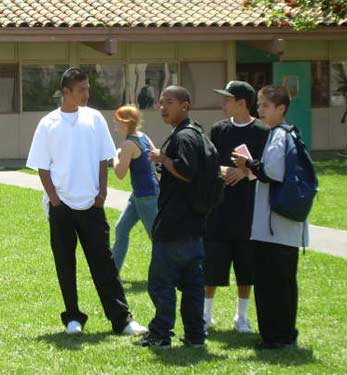 gangster baggy pants