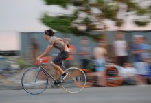 Fixed-Gear Bike Craze and Its Santa Barbara Acolytes