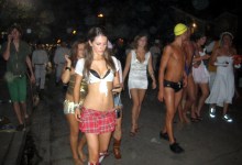 Big Crowds Descend Upon I.V.