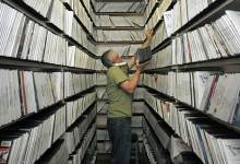 Video Schmideo Set to Close