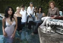 West Indian Girl Returns to Town to Ring in 2009