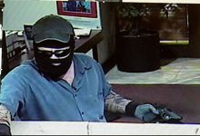 Sheriff Investigate Goleta Bank Robberies