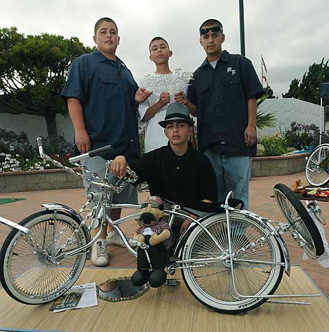 build a lowrider bike