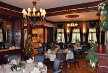 Much More than Grog and Grub at Club 33