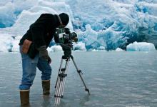 Ken Burns Speaks at Fundraiser