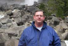 Squeezing Algae for Oil