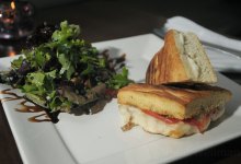 Live Culture Lounge and Café