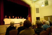 Forum Explores Causes of Homelessness