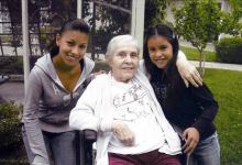 Berka Smock: 1926-2011