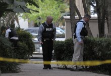 Masked Gunman Robbing Parking Lot Kiosks