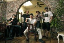 Restaurants Do the Hour Shuffle