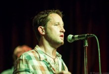 Photo Gallery: Chris Shiflett & The Dead Peasants