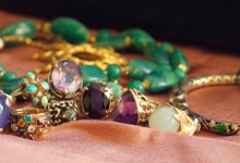 Hospice of Santa Barbara to Host Estate Jewelry Sale