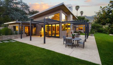 KDB Reports: ArchitecTours 2012