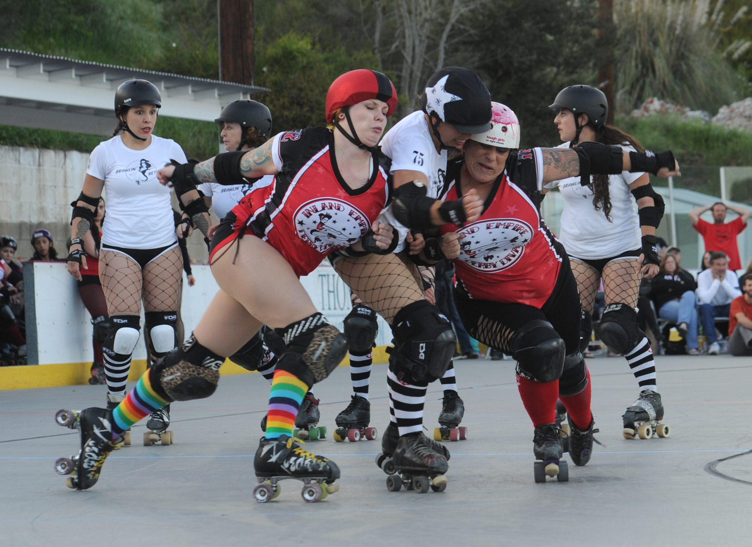 Roller Derby Queens - The Santa Barbara Independent.