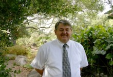 Minnesota Arboretum Director Receives National Award of Merit