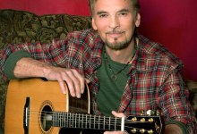 Kenny Loggins Sings Frosty the Snowman