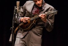 Review: Chris Thile at the Lobero Theatre