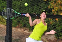 Girls Tennis: Dons Reach Semis