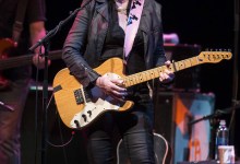 Review: Lucinda Williams at the Lobero Theatre