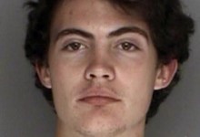 Bank Robber Turns Himself In