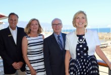 Yacht Club Holds Cocktail Reception Benefiting Visiting Nurse & Hospice Care