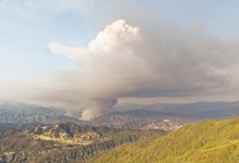 Rey Fire Jumps Mono Containment Lines Thursday