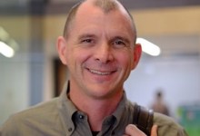 Sonos CEO John MacFarlane Stepping Back