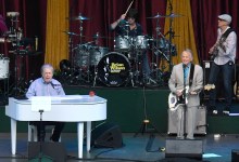 Brian Wilson Performs ‘Pet Sounds’
