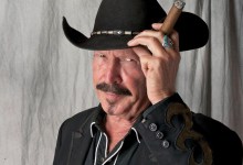 Kinky Friedman Plays at Jones Fest
