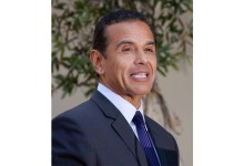 Villaraigosa Competes for 2nd in Hopes of Dem-on-Dem Runoff