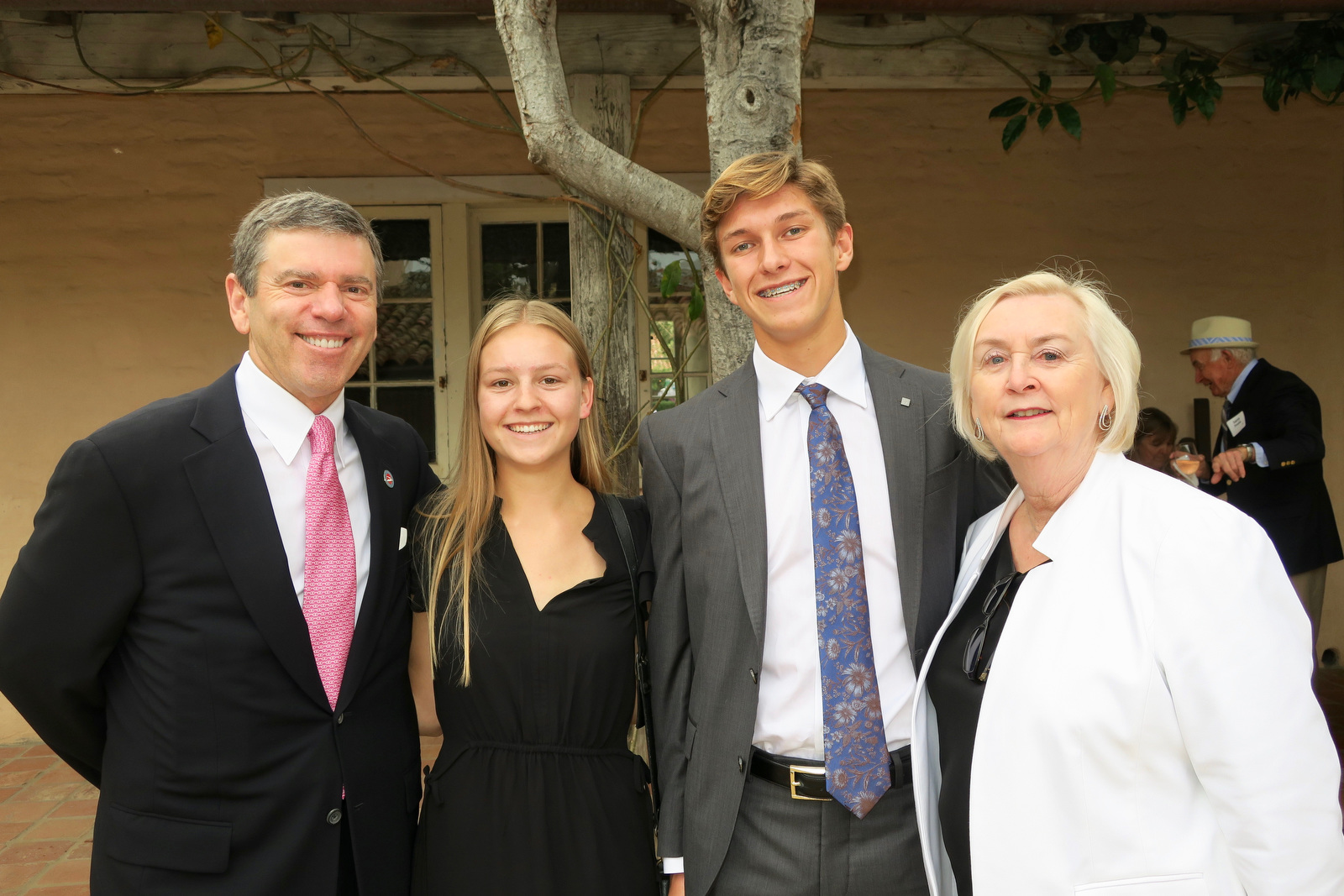Scholarship Foundation Holds Annual Dinner - The Santa Barbara ...