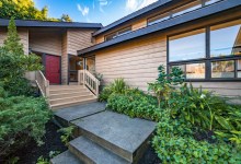 Make Myself at Home: Backyard Beauty in Bel Air Knolls