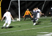 Carpinteria Holds Off Santa Ynez in Wildcard Match