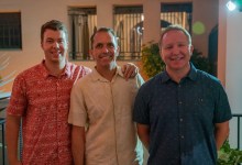 Santa Barbara Group Holds Fundraiser for Surfrider Foundation