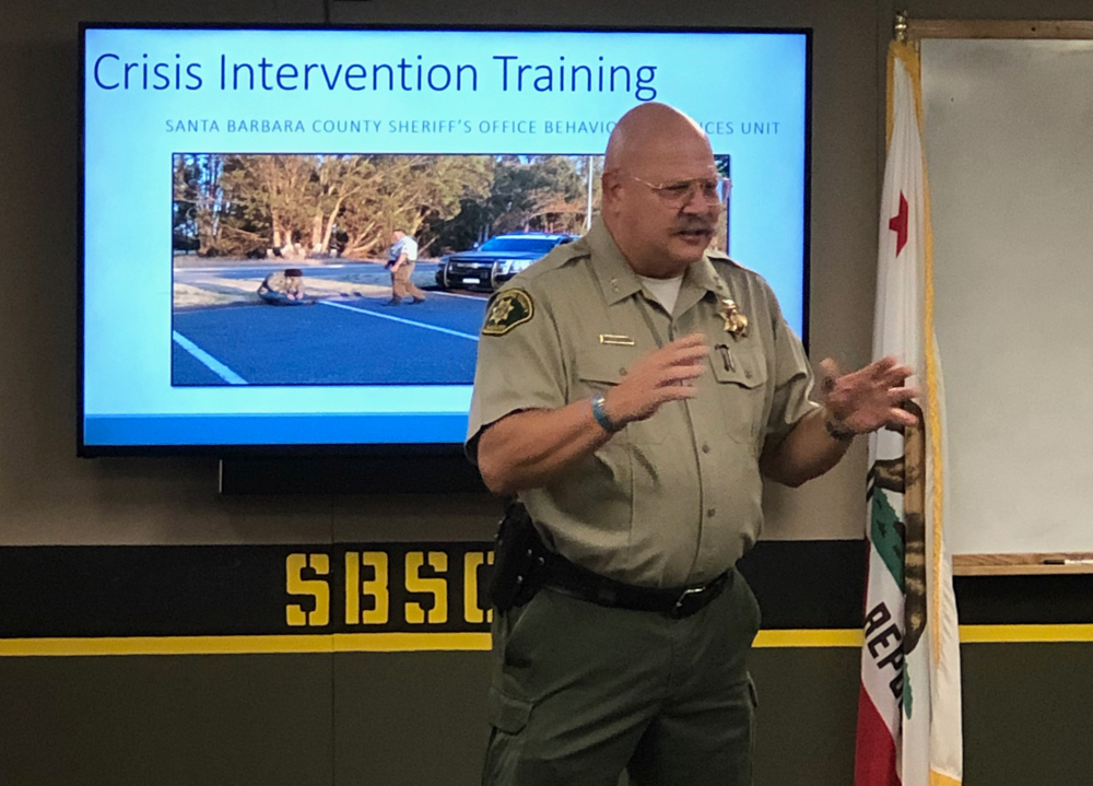 Jail Officers Learn To Cool Down A Crisis The Santa Barbara Independent