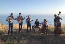 Salty Strings Soaks Up SOhO