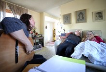 Music Therapy Helps the Dying Find Peace