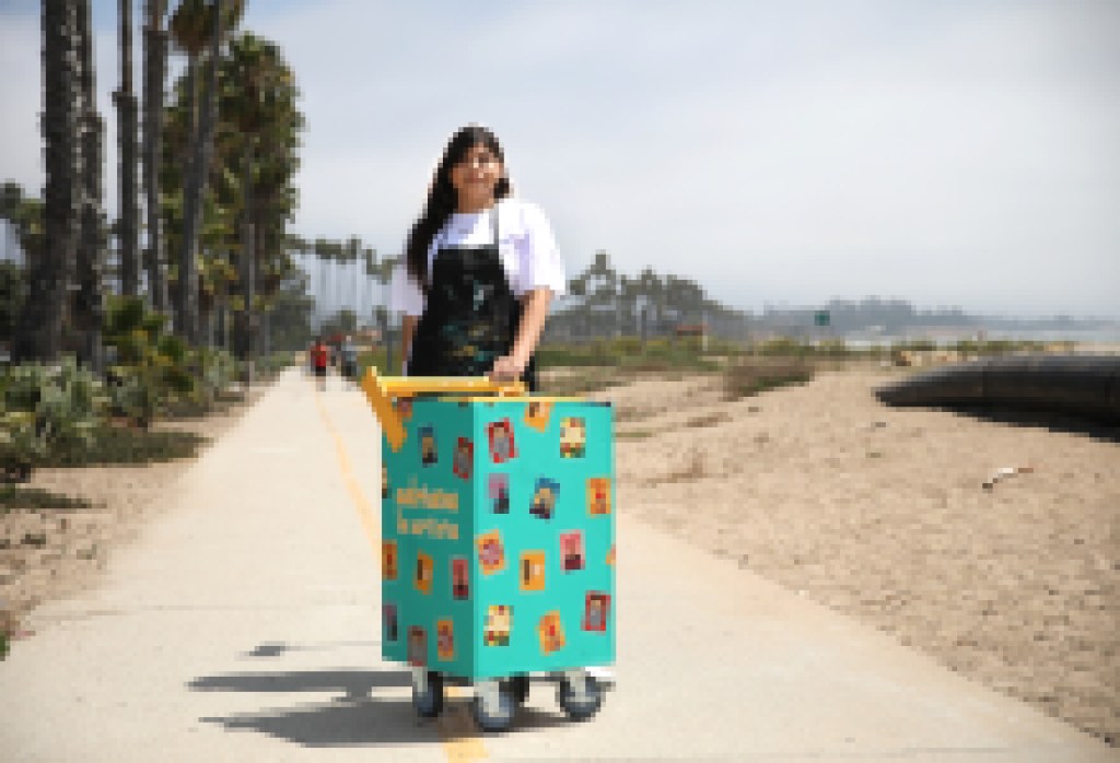 La Artista Adriana Arriaga