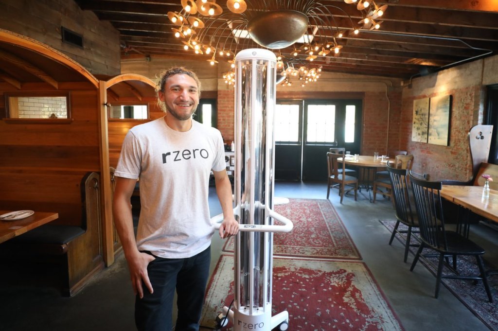 R-Zero’s UVC Lamp Fights COVID in Restaurants, Classrooms, and Beyond