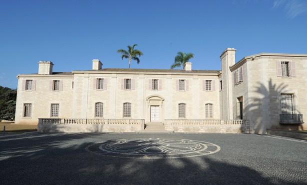 Bellosguardo Earns Permits for Tours, Despite Questions over Public Access