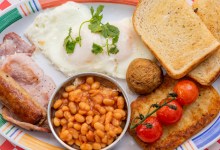 International Breakfast Stars at 4 Eggs & Pizza