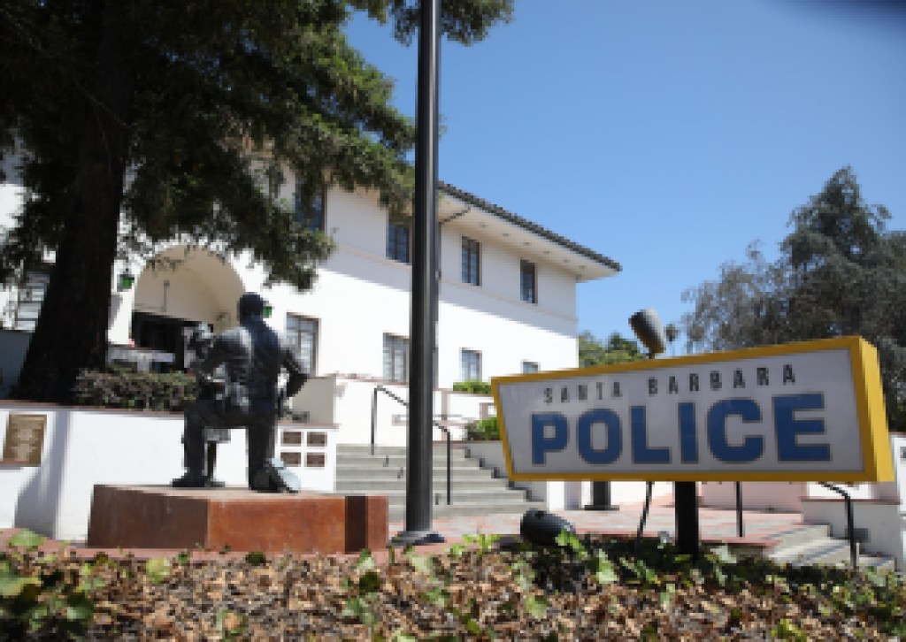 Santa Barbara Police Respond to Man with a Gun