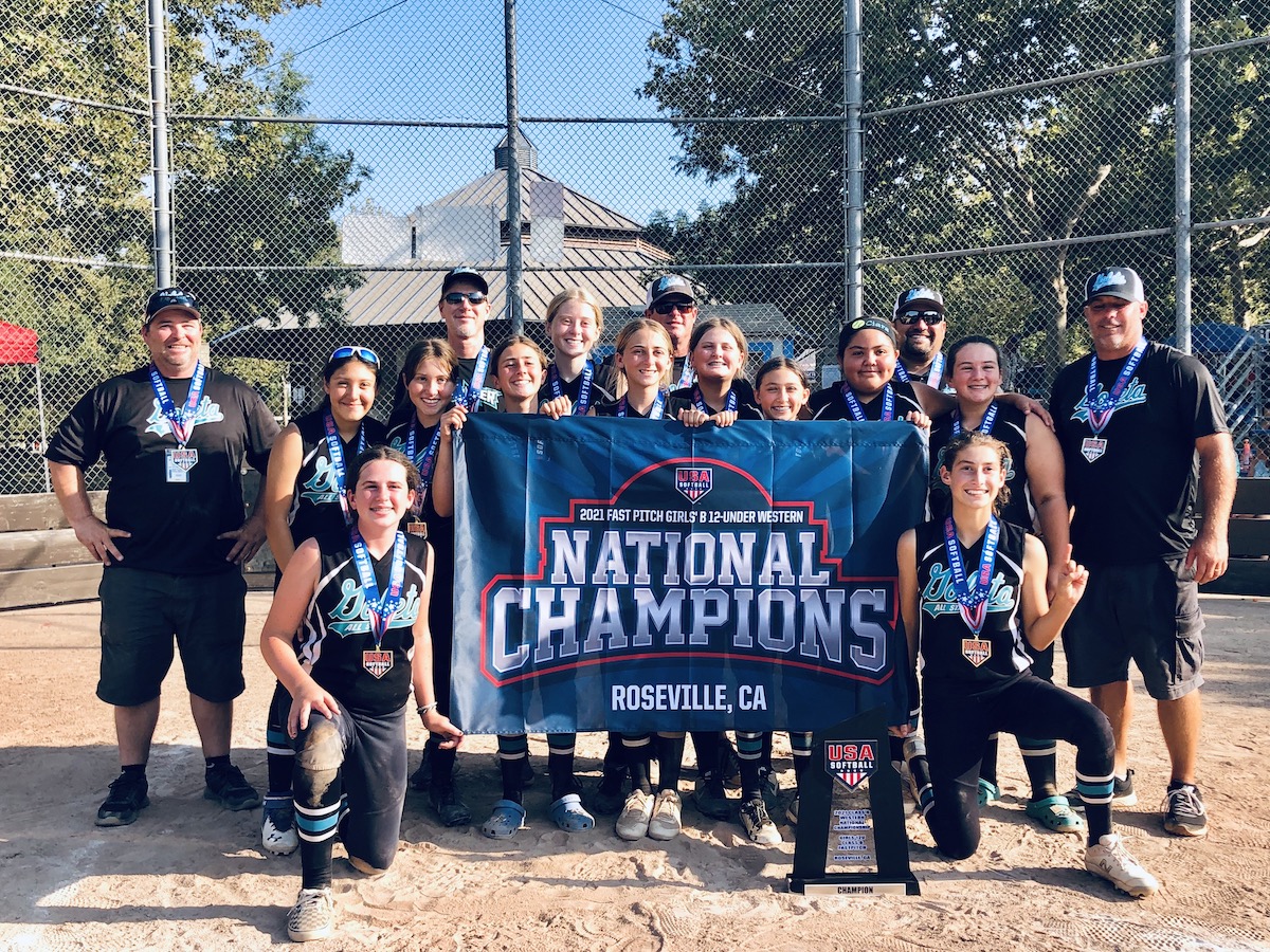 Goleta Thunder Win Usa Softball Western Nationals The Santa Barbara Independent